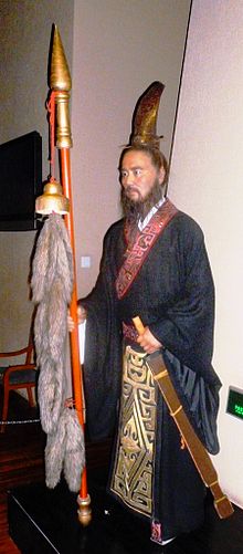 220px-Statue_of_Zhang_Qian.jpg