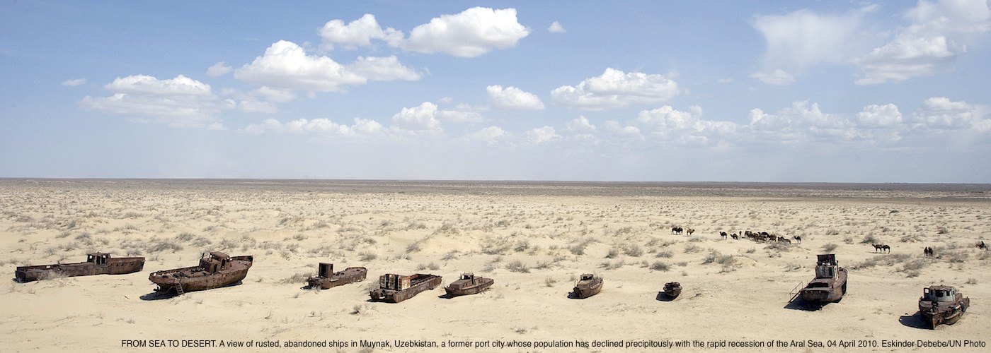 20100404-aral-sea-muynak-port-unphoto-1400x500captn-1.jpg